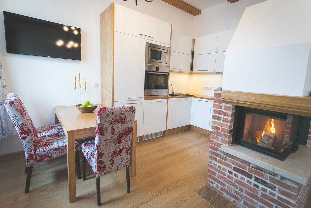 Arina Guest Apartment Kuressaare Room photo